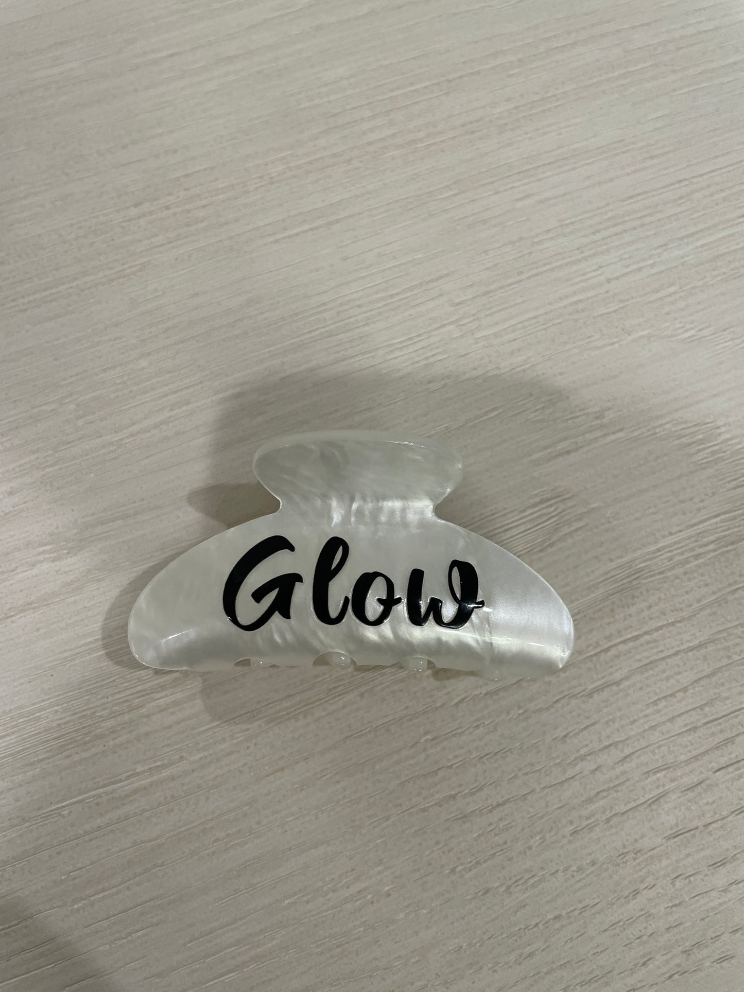 Frosted glow clip